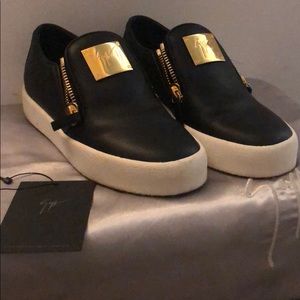 Giuseppe Zanotti London Moc Donna Zip Up Loafers